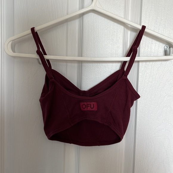 crop top - Picture 2 of 2